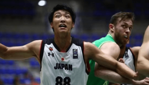 罗马诺：经检查巴尔韦德并无大碍，能出战接下来的比赛（罗马诺：检查显示巴尔韦德无大碍，将出战后续比赛）