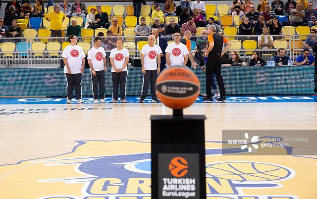 易建联退役后广东新核心崛起（易建联谢幕，广东队新核接班）