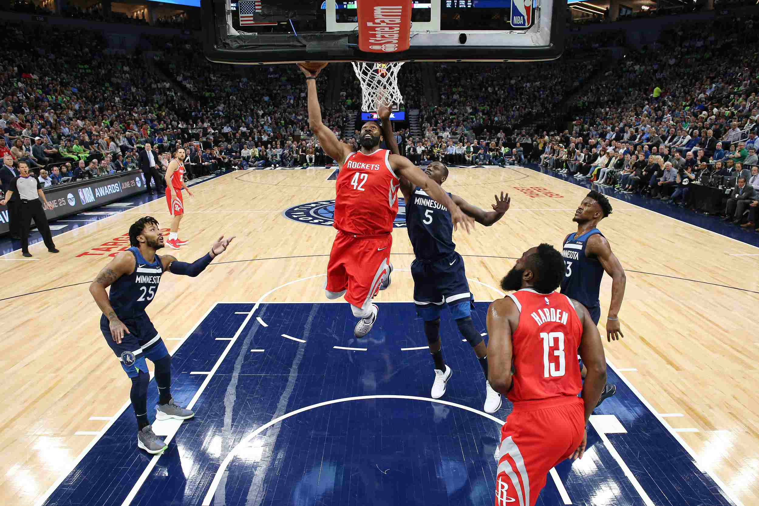 颜骏凌替补+U23国足3人缺席！媒体人：三少已放假，别上纲上线（颜骏凌改打替补，U23国足三人缺阵！媒体人：三少已放假，别过度解读）